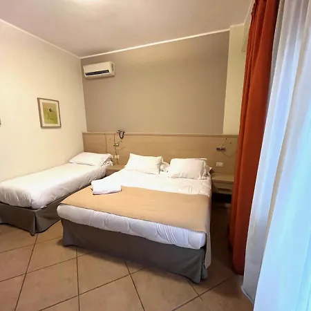 Kalaskiso' Hotel Giardini-Naxos