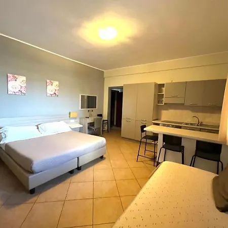 Hotel Kalaskiso' Giardini-Naxos