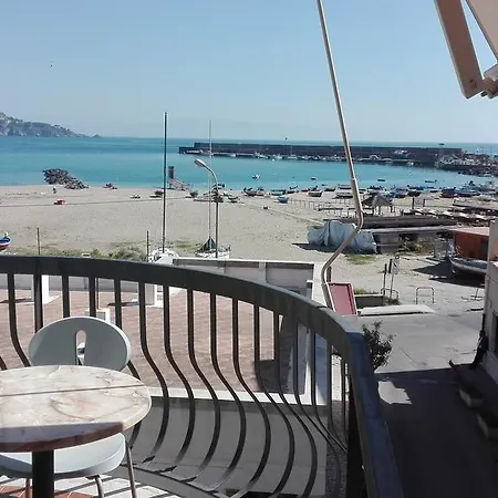 Kalaskiso' 3* Giardini-Naxos