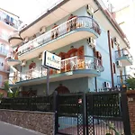 Hotel Kalaskiso' Giardini-Naxos