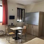 Hotel Kalaskiso' Giardini-Naxos