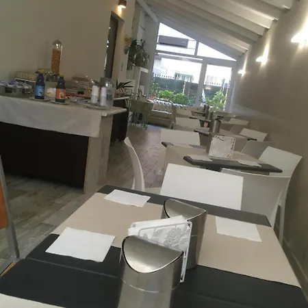 Kalaskiso' 3* جيارديني ناكسوس