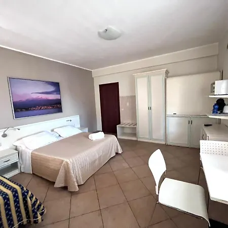 Kalaskiso' 3* جيارديني ناكسوس