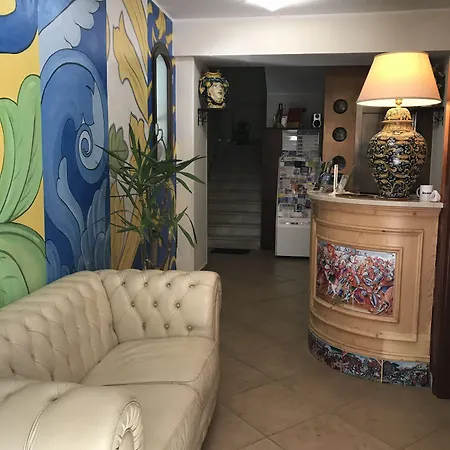 Ξενοδοχείο Kalaskiso' Giardini Naxos