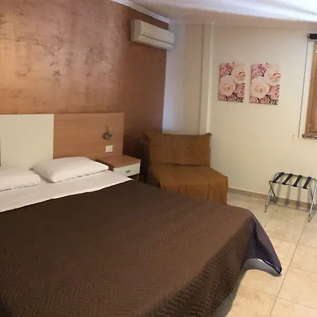 Hotel Kalaskiso' Giardini-Naxos